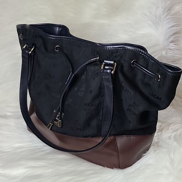 💯Authentic MCM Hobo/Tote Bag 🍀 - Picture 12 of 15